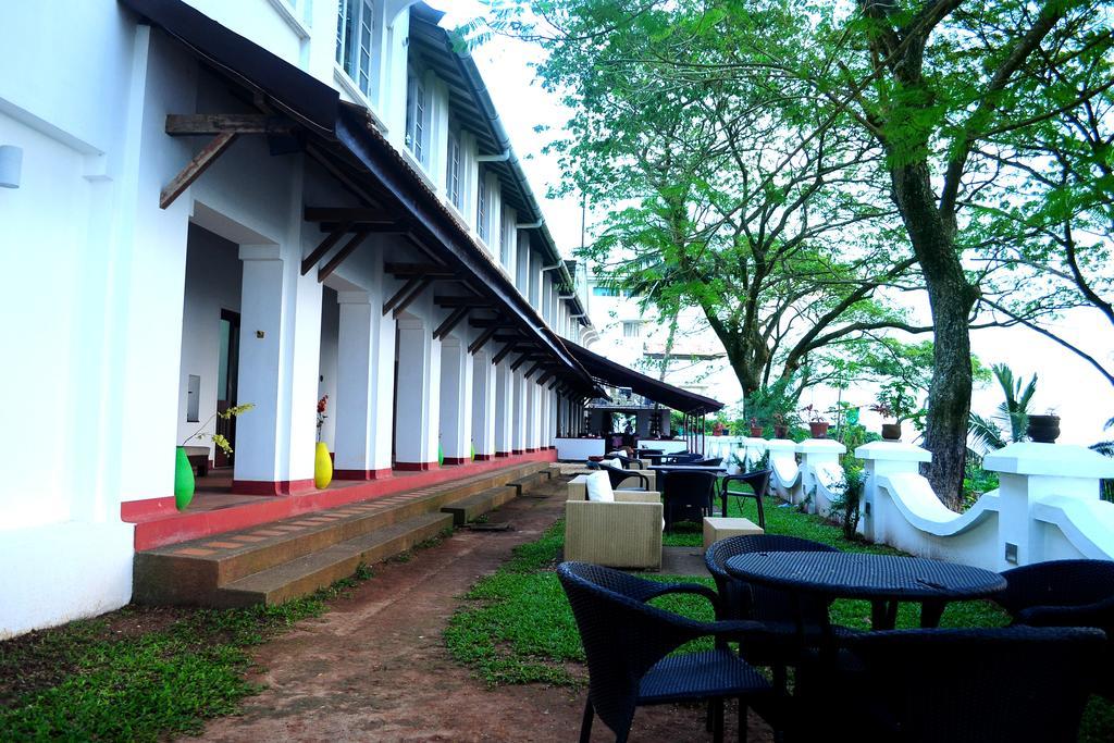 Old Lighthouse Bristow Hotel Kochi Kültér fotó